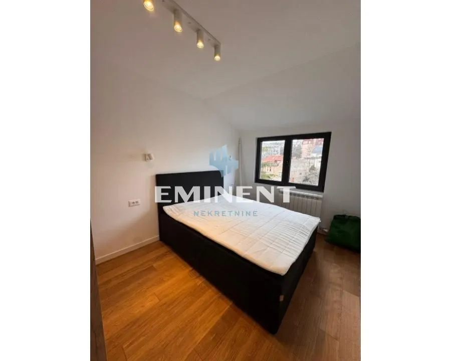 Rent, three bedroom apartment, 65m², Čubura, Beograd