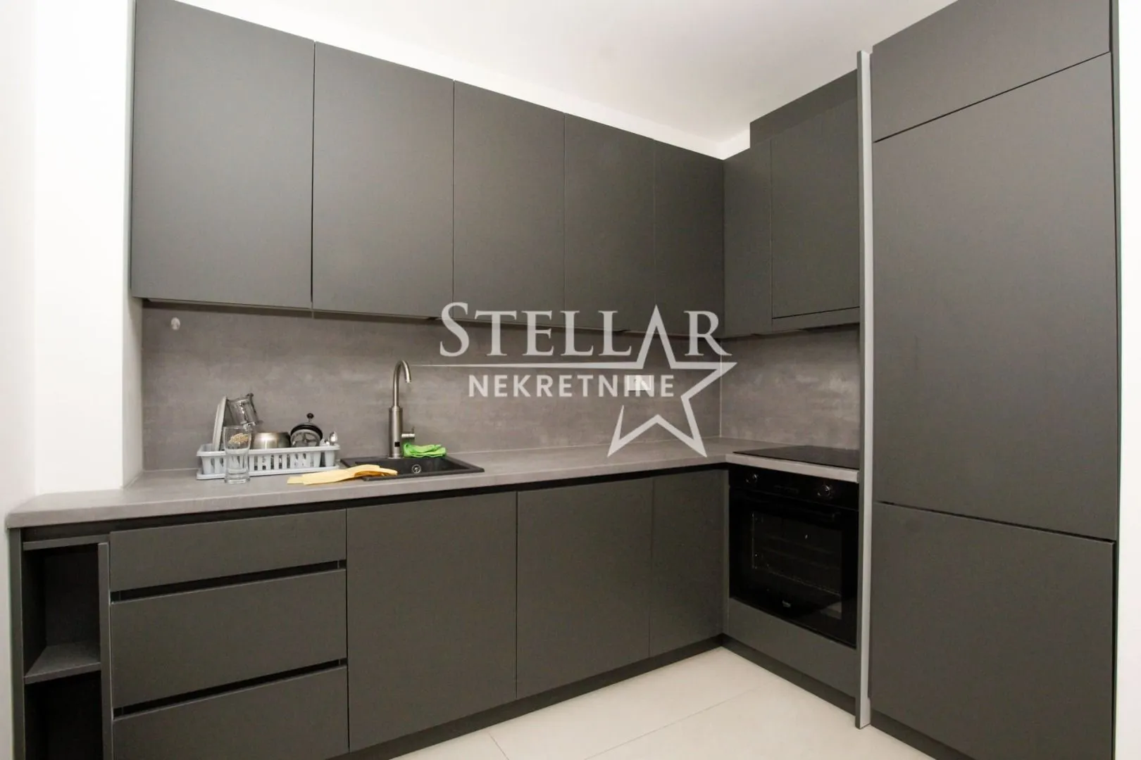 Rent, two bedroom apartment, 69m², City Kvart, Podgorica