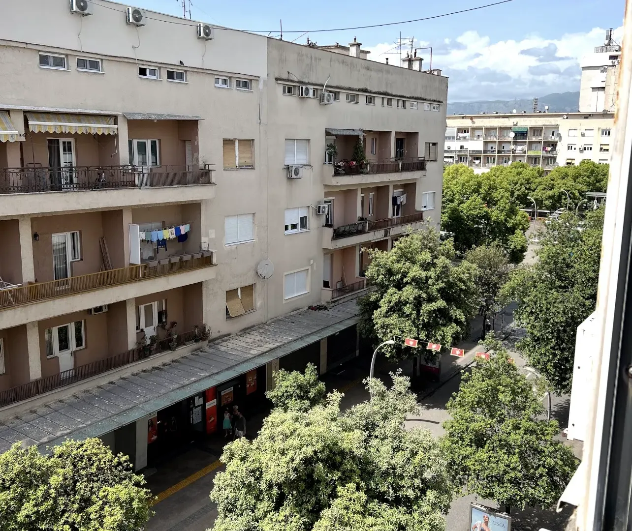 Izdavanje, jednosoban stan, 37m², Centar, Podgorica