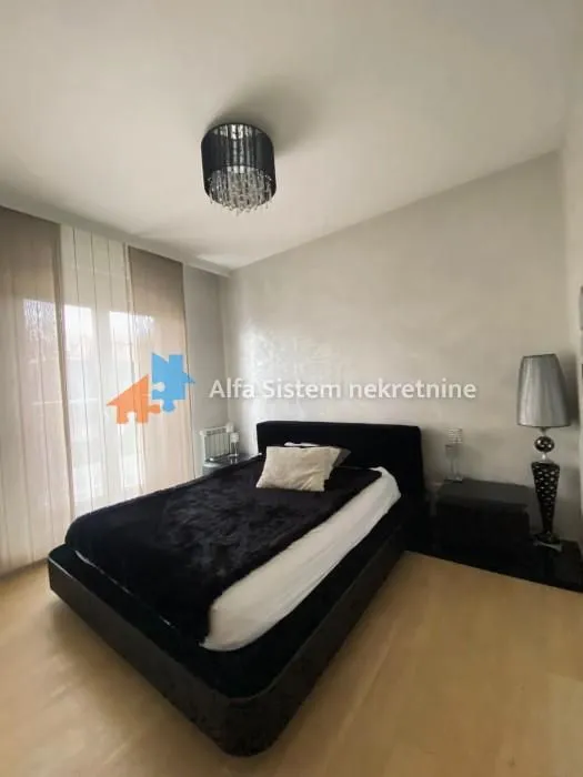 Rent, three bedroom apartment, 105m², Savski Venac, Beograd