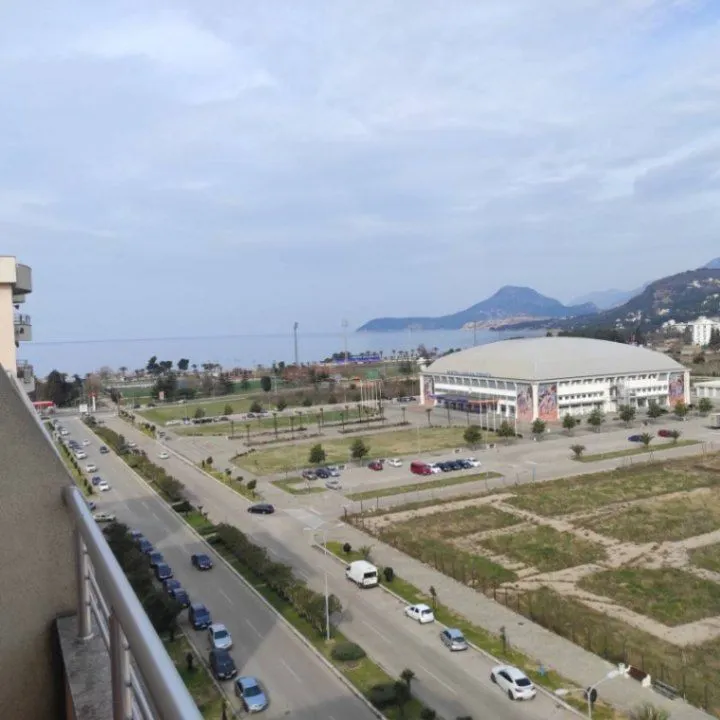 Sale, two bedroom apartment, 98m², Centar, Bar