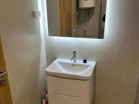 Izdavanje, jednosoban stan, 49m², City Kvart, Podgorica - image 7