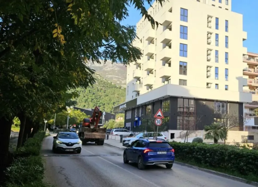 Prodaja, jednosoban stan, 43m², Rozino, Budva