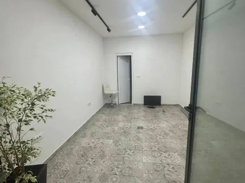 Prodaja, poslovni prostor, 69m², Budva, Crna Gora - image 7