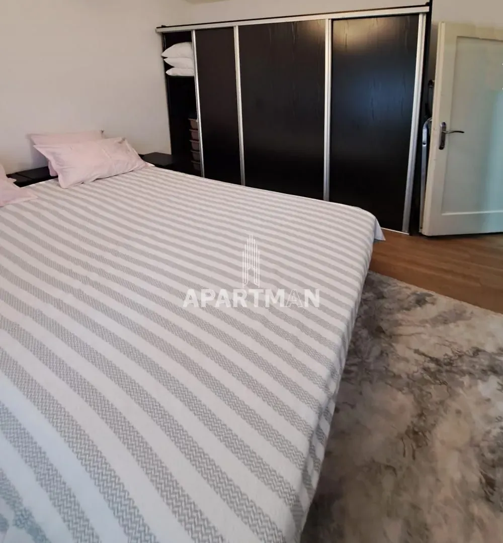 Prodaja, trosoban stan, 71m², Zemun Sve Podlokacije, Beograd