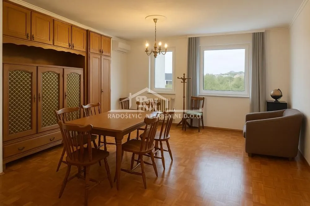 Prodaja, dvosoban stan, 77m², Žarkovo, Beograd