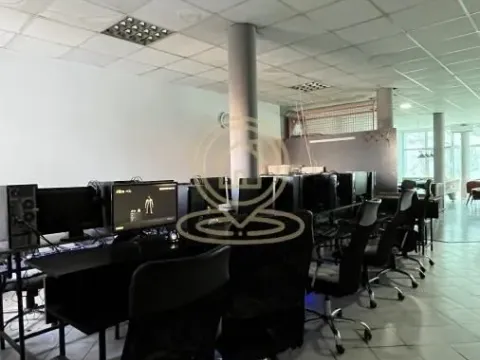 Rent, office space, 110m², Vašarište, Kragujevac - image 5