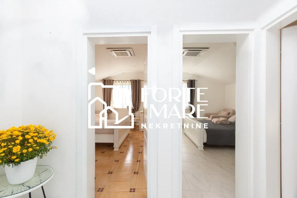 Prodaja, dvosoban stan, 98m², Igalo, Herceg Novi