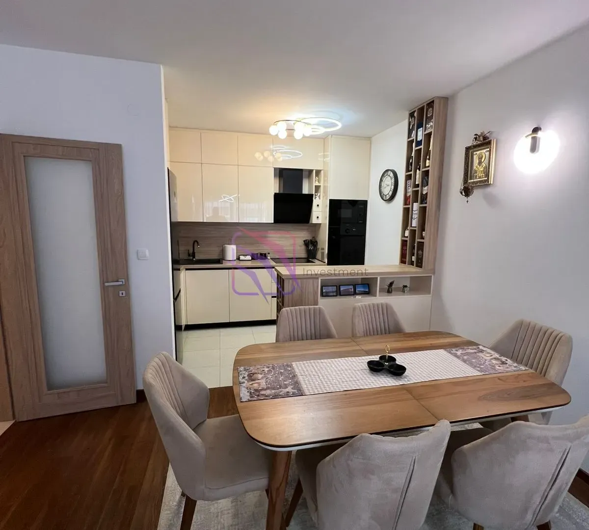 Izdavanje, dvosoban stan, 69m², Master Kvart, Podgorica