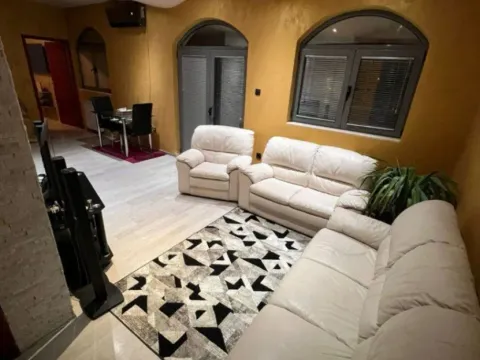 Izdavanje, stan, 50m², Stari Aerodrom, Podgorica