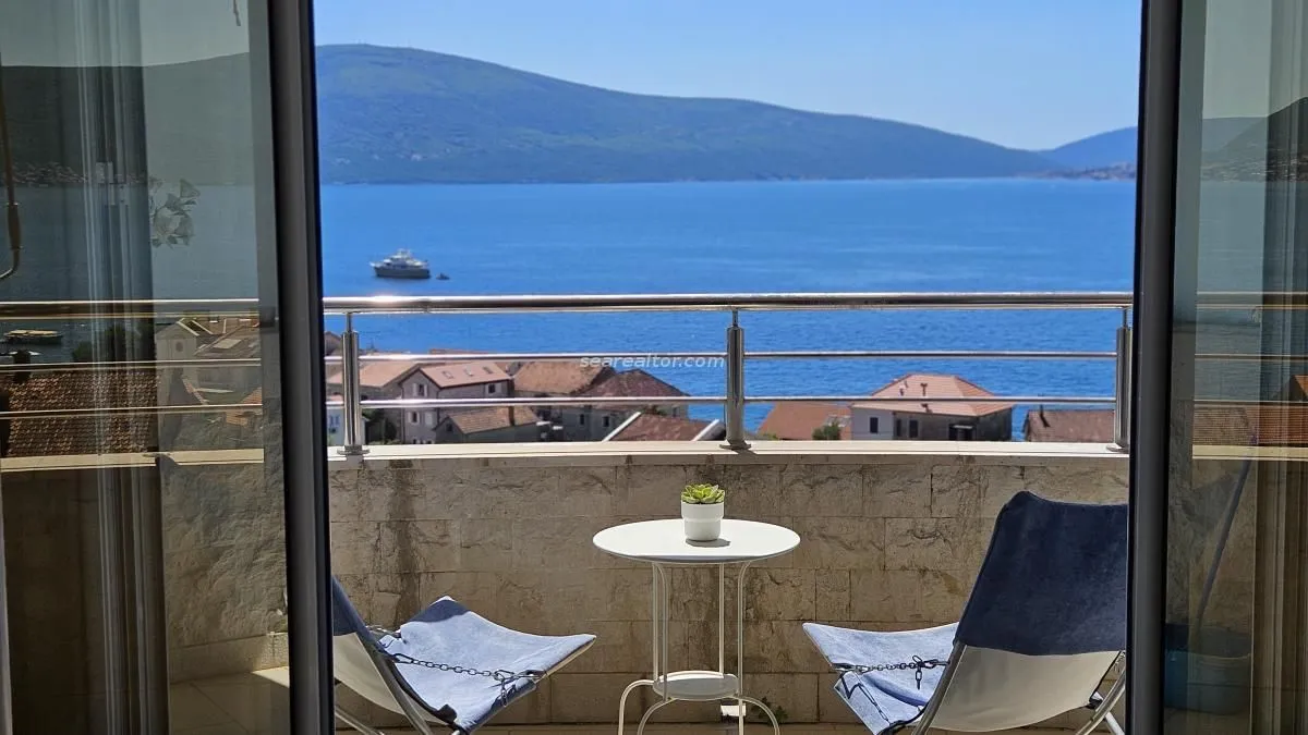 Prodaja, dvosoban stan, 90m², Donja Lastva, Tivat