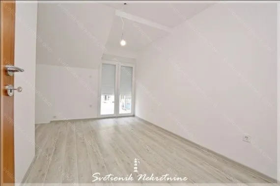 Prodaja, trosoban stan, 115m², Gomila, Herceg Novi