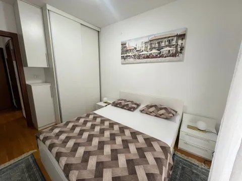 Rent, one bedroom apartment, 63m², City Kvart, Podgorica - image 7