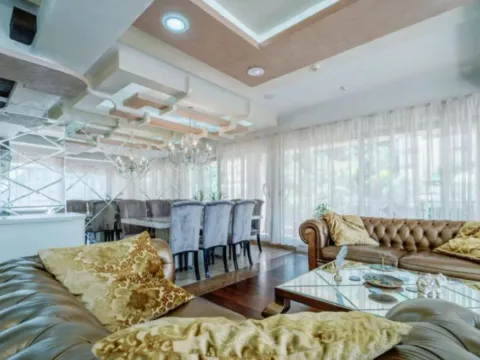 Prodaja, trosoban stan, 400m², Centar, Budva - image 9