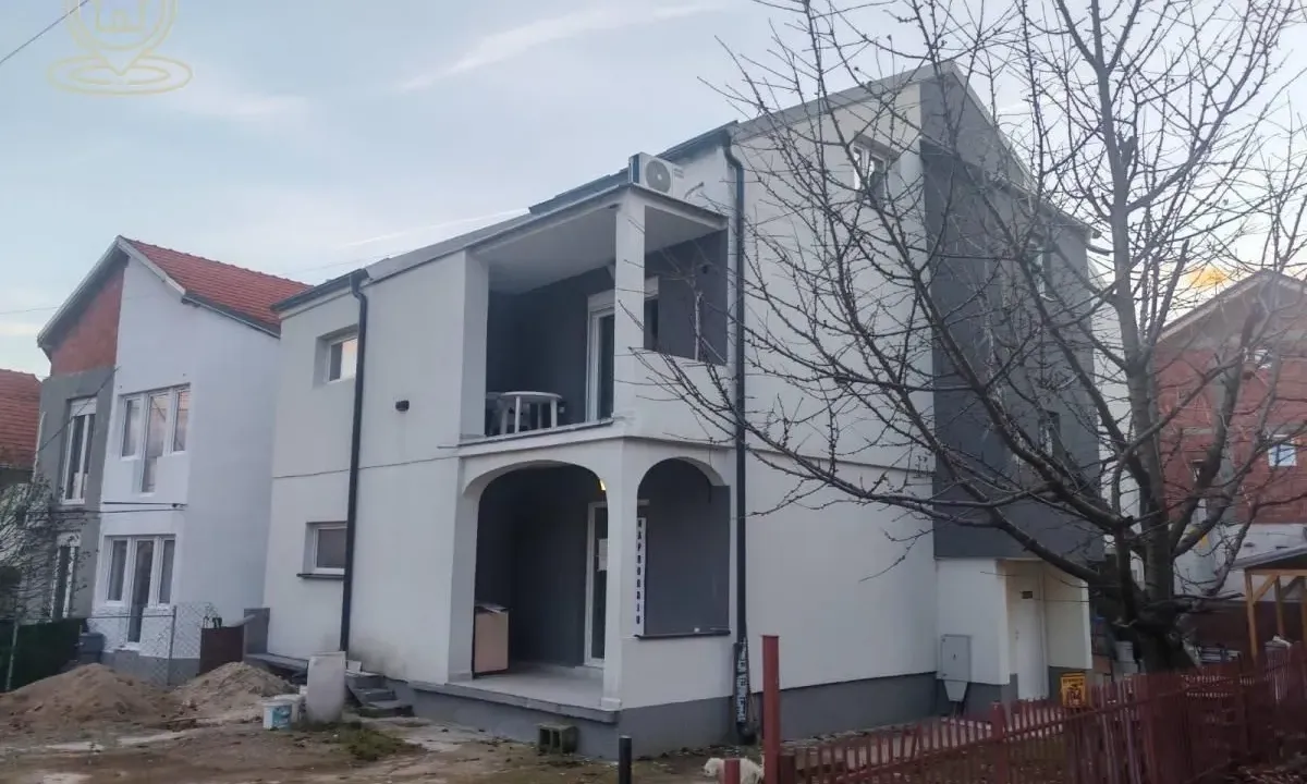 Prodaja, trosoban stan, 98m², Čalije, Niš