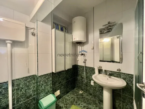 Rent, two bedroom apartment, 90m², Centar, Podgorica - image 17