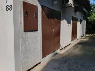 Izdavanje, poslovni prostor, 52m², Zemun Kalvarija, Zemun Sve Podlokacije - image 9