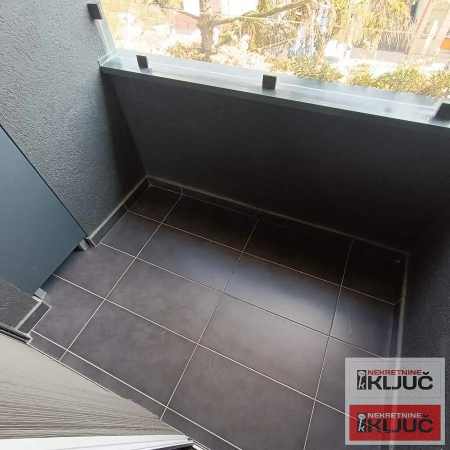 Prodaja, četvorosoban stan, 90m², Telep, Novi Sad Sve Podlokacije