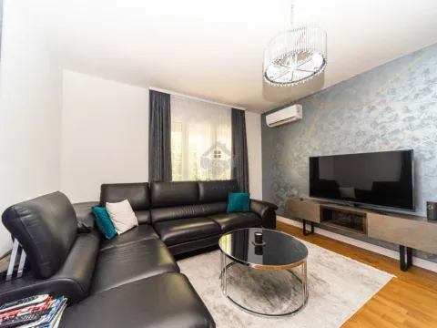 Sale, one bedroom apartment, 52m², Tološi, Podgorica - image 2