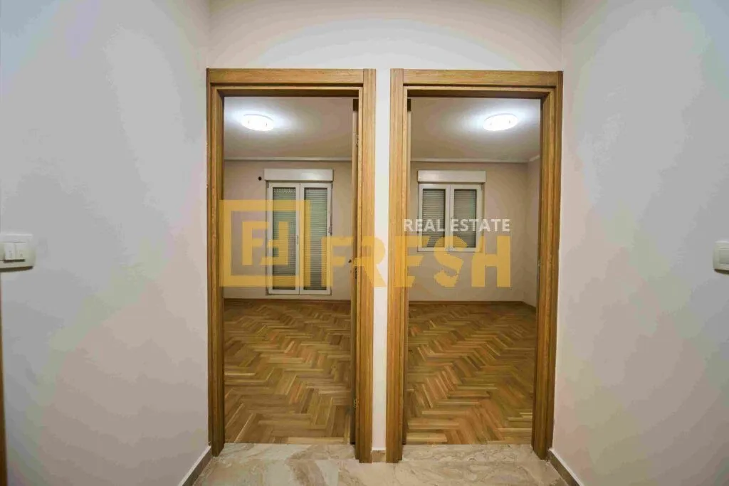 Prodaja, trosoban stan, 112m², Stari Aerodrom, Podgorica