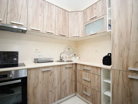 Rent, two bedroom apartment, 60m², City Kej, Podgorica - image 6