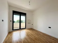 Izdavanje, poslovni prostor, 83m², City Kvart, Podgorica - image 4