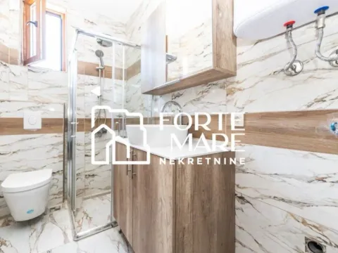 Prodaja, jednosoban stan, 44m², Kumbor, Herceg Novi - image 2