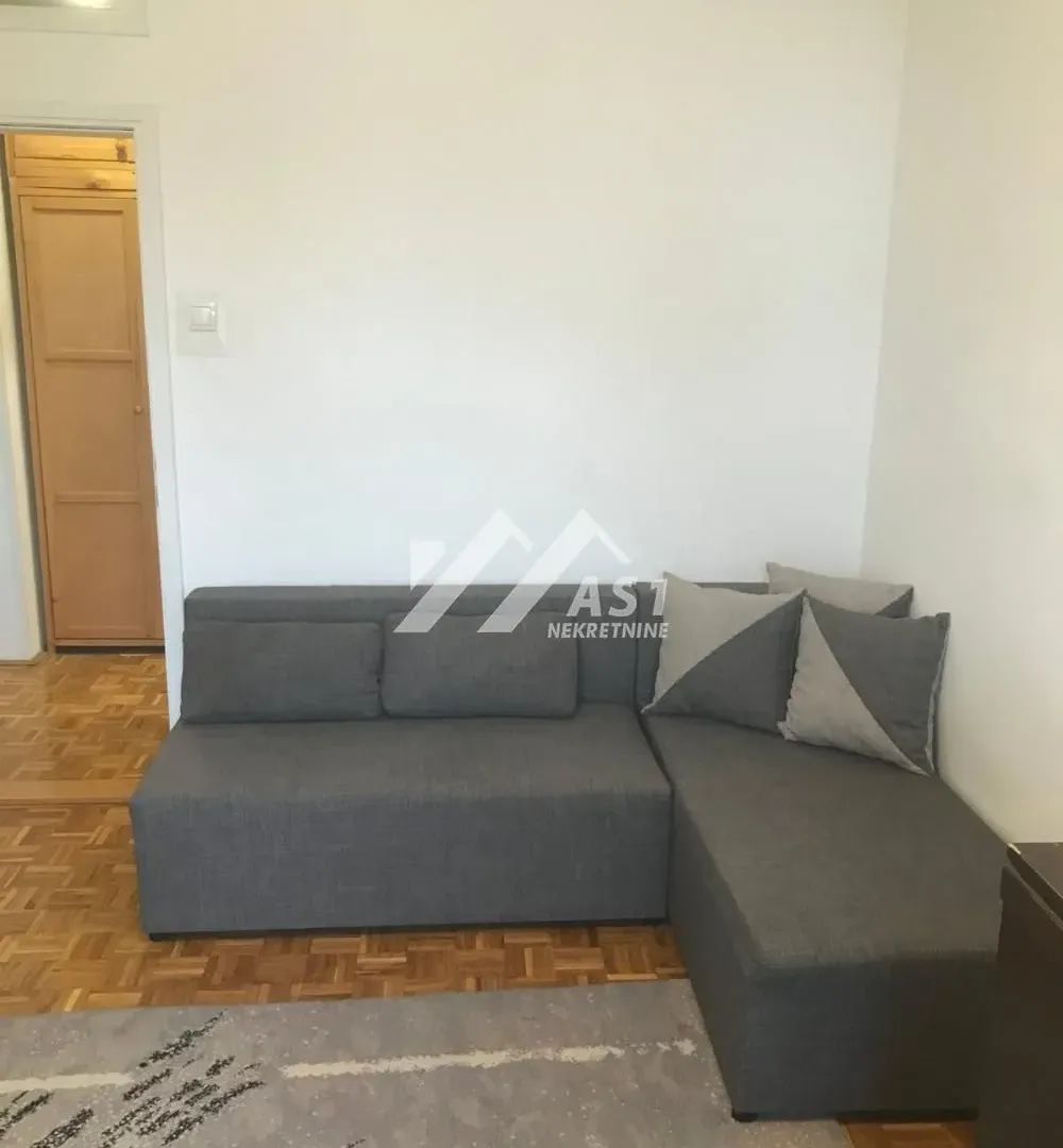 Izdavanje, jednosoban stan, 50m², Novi Sad Sve Podlokacije, Novi Sad