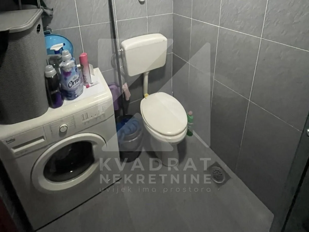 Izdavanje, jednosoban stan, 36m², 1 maj, Podgorica