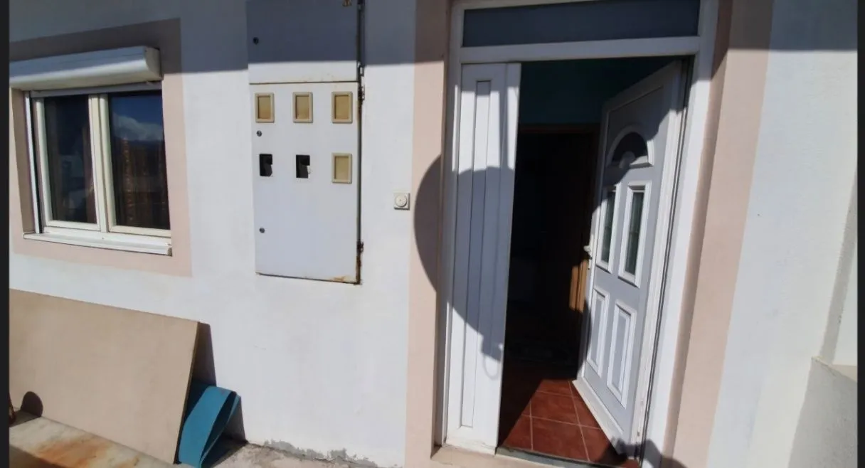 Prodaja, jednosoban stan, 48m², Cetinje, Crna Gora