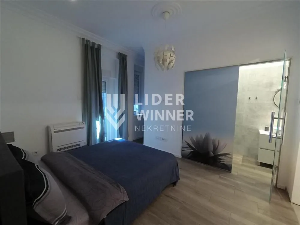 Izdavanje, trosoban stan, 62m², Stari Grad, Beograd