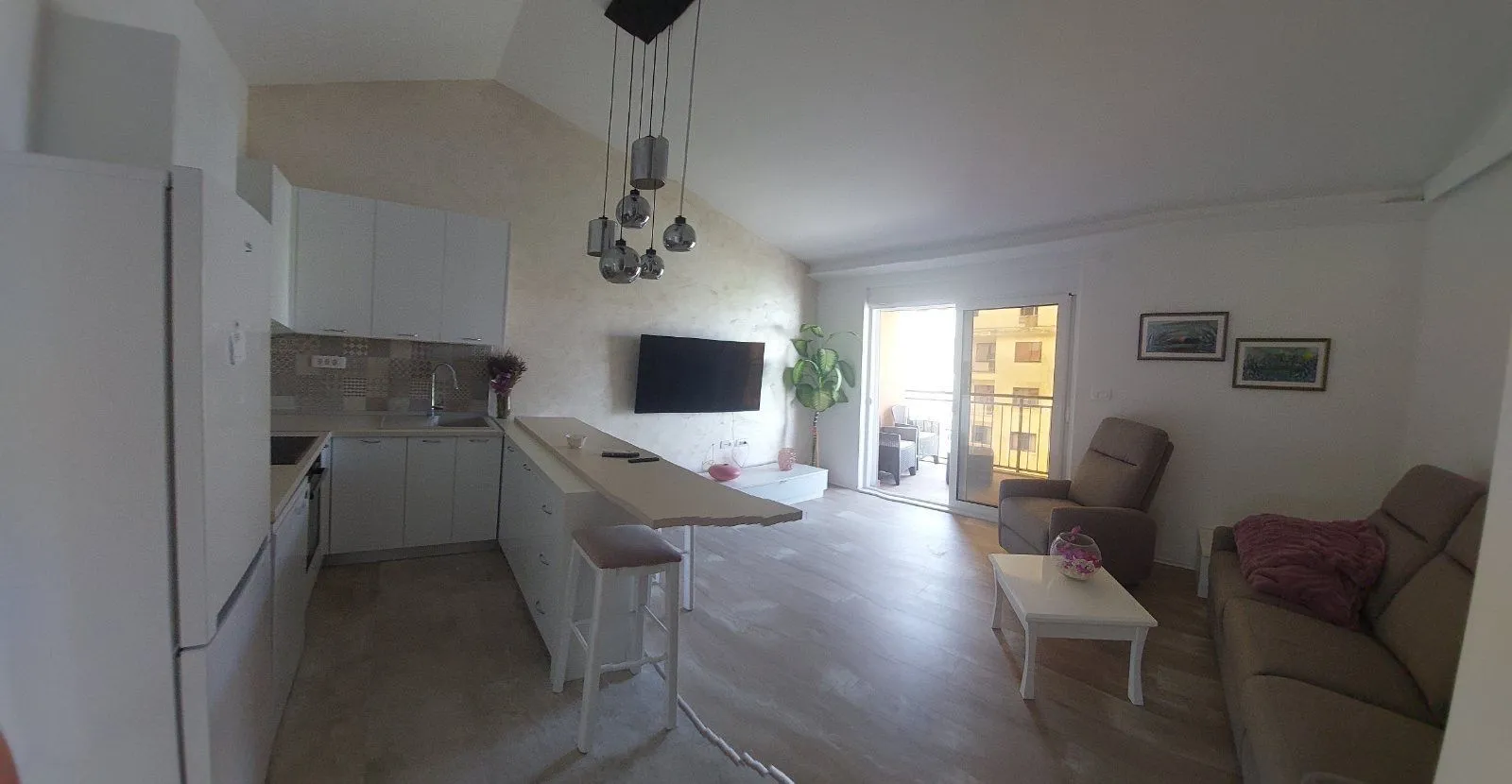 Rent, two bedroom apartment, 60m², Seljanovo, Tivat