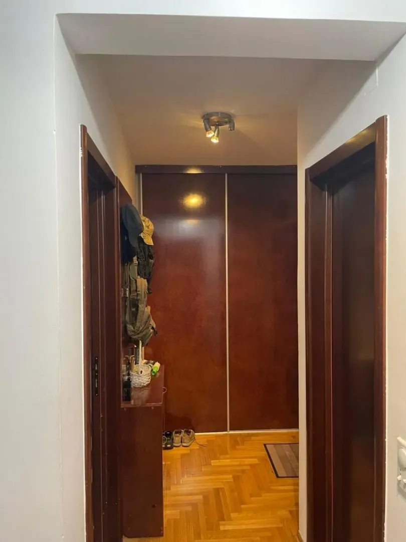 Rent, two bedroom apartment, 54m², Đeram Pijaca, Beograd