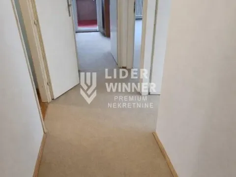 Prodaja, dvosoban stan, 67m², Novi Beograd Blok 70, Novi Beograd Sve Podlokacije - image 7