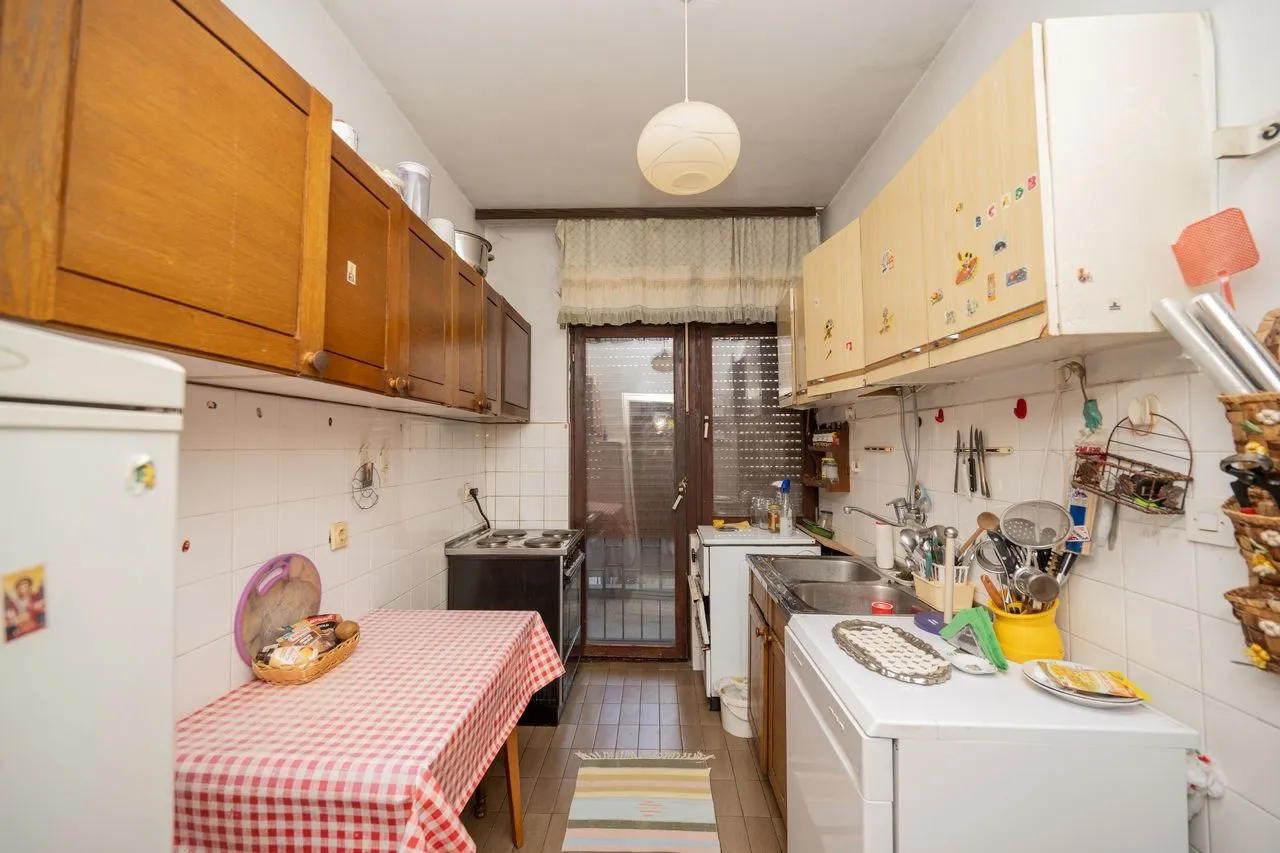 Prodaja, kuća, 183m², Gorica C, Podgorica