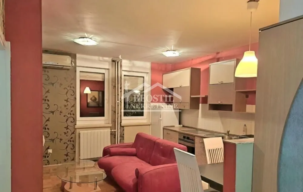 Prodaja, dvosoban stan, 41m², Novi Beograd Blok 61, Novi Beograd Sve Podlokacije