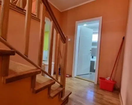 Prodaja, kuća, 160m², Sremska Kamenica, Petrovaradin - image 15