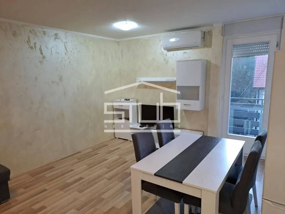 Izdavanje, dvosoban stan, 65m², Čukarica, Beograd