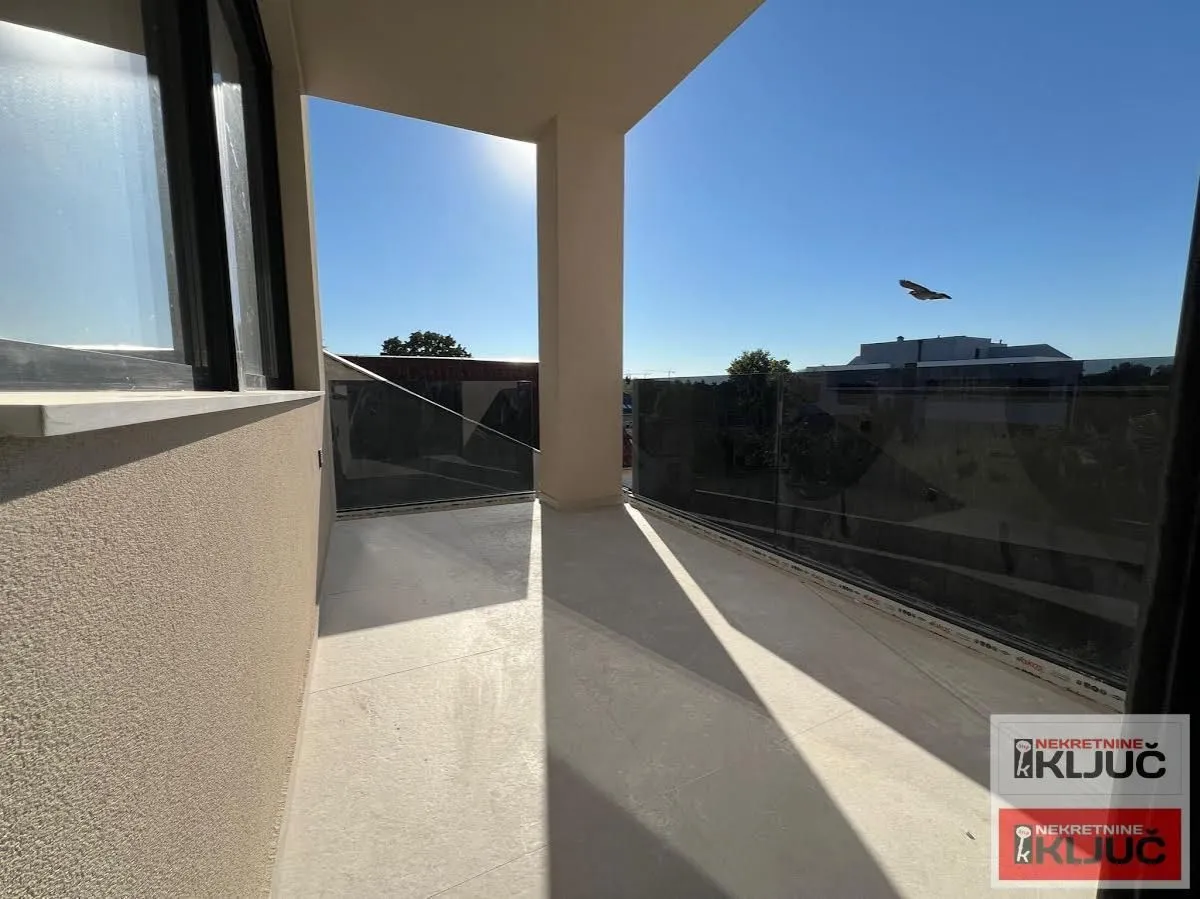 Prodaja, stan, 142m², Telep, Novi Sad Sve Podlokacije