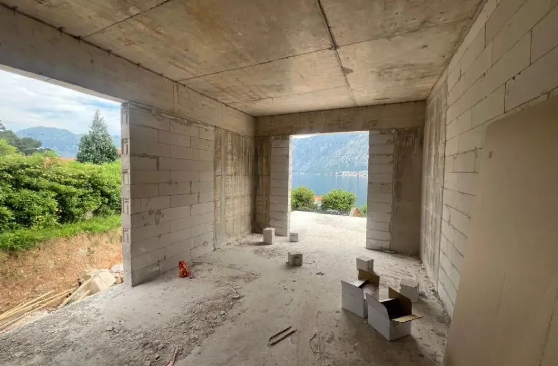 Prodaja, jednosoban stan, 55m², Prčanj, Kotor