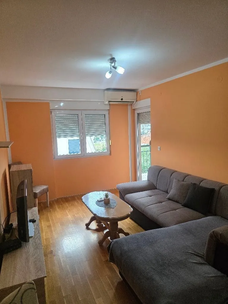 Rent, one bedroom apartment, 40m², Preko Morače, Podgorica