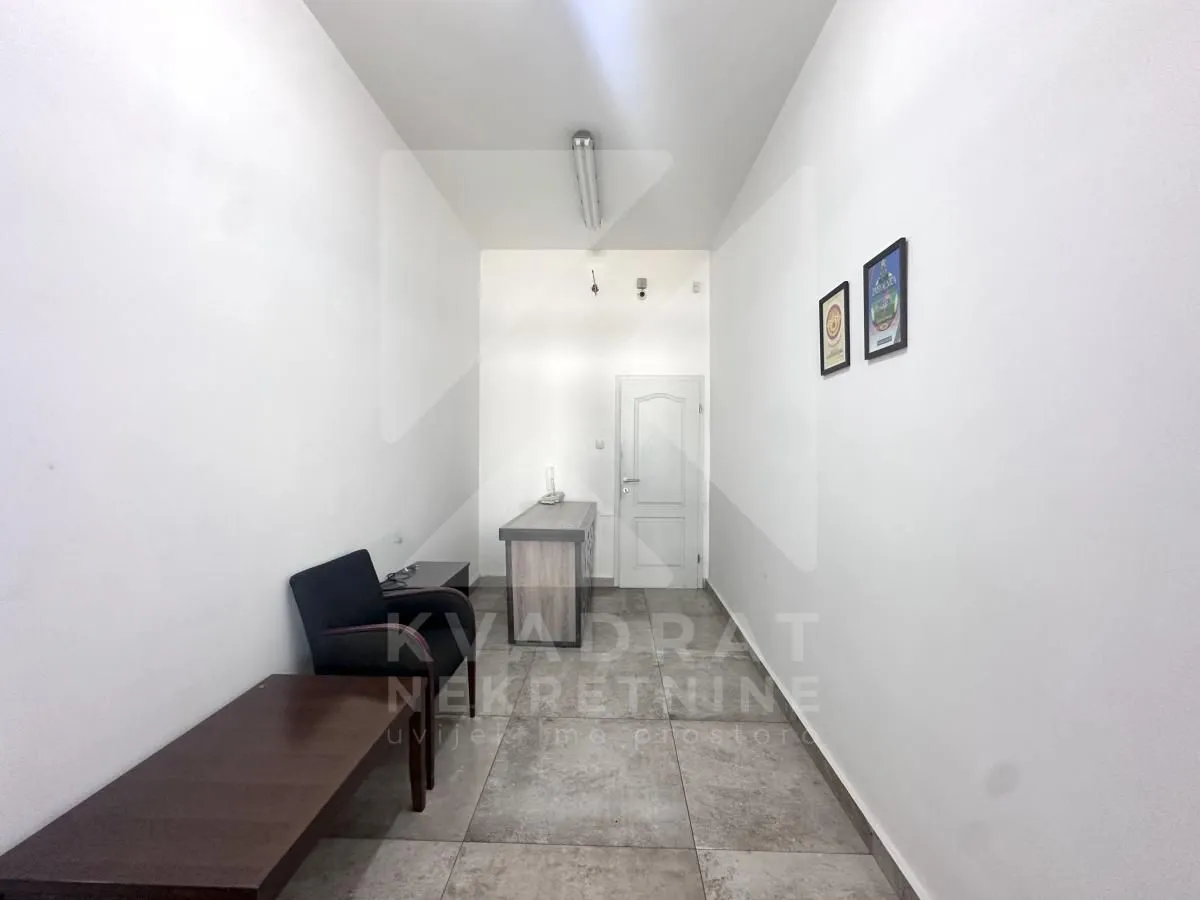 Rent, office space, 1850m², Zabjelo, Podgorica