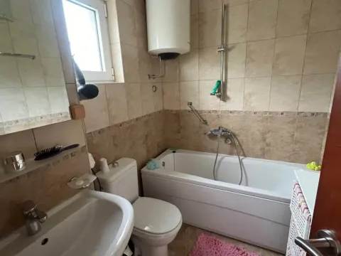 Sale, two bedroom apartment, 80m², Budva, Crna Gora - image 5