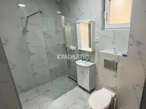 Izdavanje, jednosoban stan, 33m², Uciteljsko Naselje, Zvezdara Sve Podlokacije - image 6