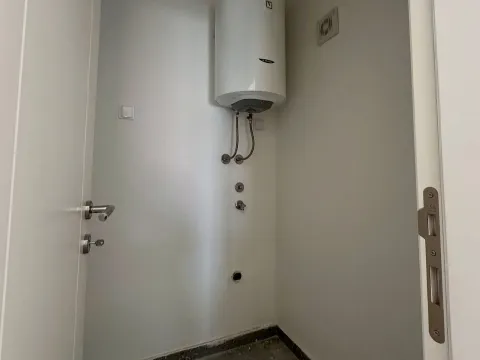 Sale, house, 176m², Zabjelo, Podgorica - image 3