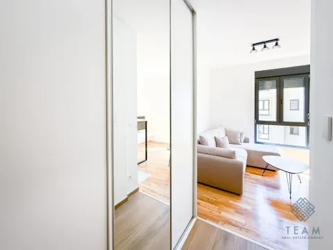 Rent, studio apartment, 21m², Tološi, Podgorica - image 6