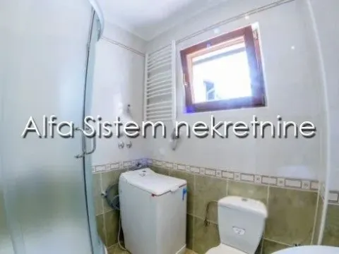 Rent, apartment, 250m², Savski Venac, Beograd - image 11