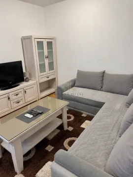 Rent, one bedroom apartment, 50m², Dalmatinska ulica, Podgorica - image 2