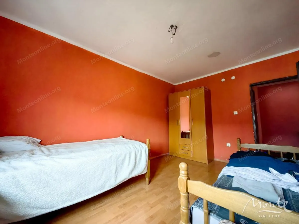 Prodaja, kuća, 180m², Trebešin, Herceg Novi