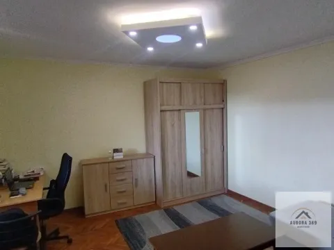 Izdavanje, jednosoban stan, 61m², Centar, Novi Sad - image 2